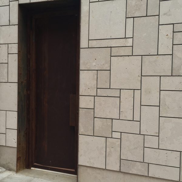image-gallery